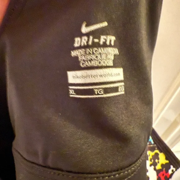 Nike Dri-Fit Multicolor Women's Tank Top - Picture 3 of 3